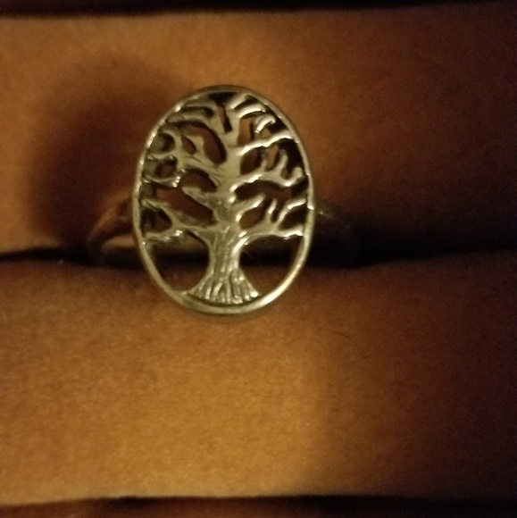 Sterling silver tree of life ring size 8 - Picture 1 of 1